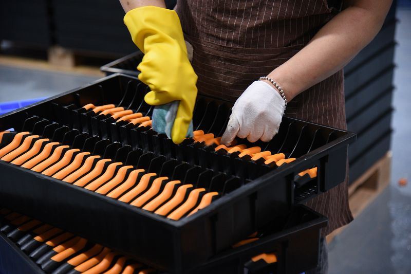 ইনস্টলেশন এবং প্যাকেজিং কর্মশালা