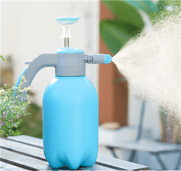 বৈদ্যুতিক এবং ম্যানুয়াল জল ক্যান